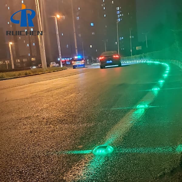 Solar Cat Eyes Marker In Singapore For Pedestrian Crossing